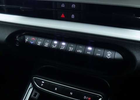 Fiat 600 1.2 600 La Prima HEV Auto 5dr 25