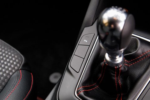 Ford Focus ST-LINE X TDCI 31