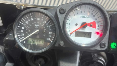 Suzuki GSXR 600 1999 SRAD GOOD RUNNING PROJECT BIKE 600CC SPORT 27
