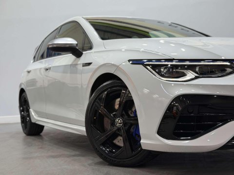 Volkswagen Golf 2.0 TSI R Hatchback 5dr Petrol DSG 4Motion Euro 6 (s/s) (320 ps) 35