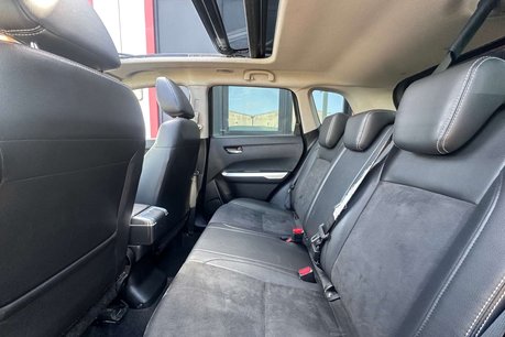 Suzuki Vitara 1.6 SZ5 SUV 5dr Petrol Manual Euro 6 (s/s) (120 ps) 19