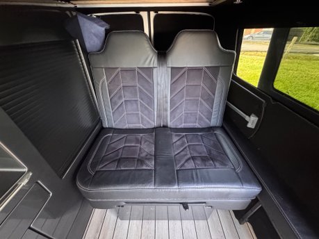 Volkswagen Transporter 12