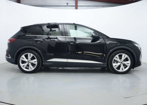 Audi Q4 50 S line SUV 5dr Electric Auto quattro 82kWh (299 ps) 14