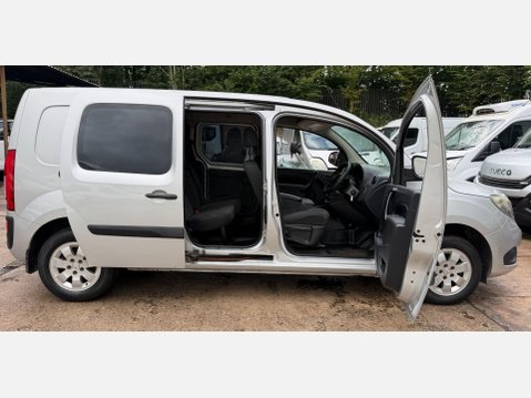 Mercedes-Benz Citan 1.5 109 CDI BlueEfficiency Crew Van Double Cab 6dr Diesel Manual L3 Euro 5 34