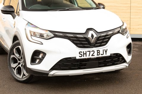 Renault Captur TECHNO E-TECH 10
