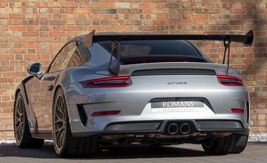Porsche 911 GT3 RS Weissach (991.2) 3