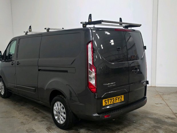 Ford Transit Custom 300 L2 DIESEL FWD 2.0 Eco Blue 170ps Low Roof Limited Van 10