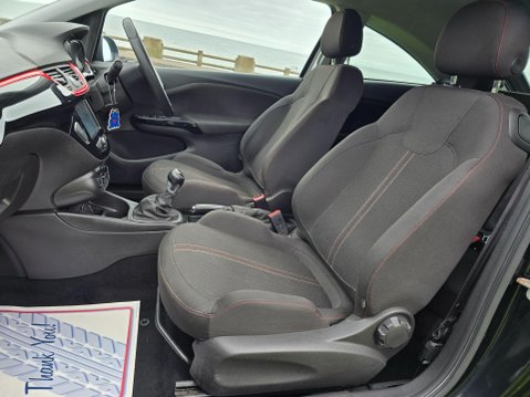 Vauxhall Corsa 1.4i ecoTEC SRi VX Line Nav Black Euro 6 3dr 38