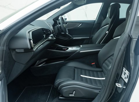 Ferrari Purosangue 21