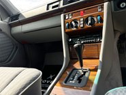 Mercedes-Benz C Class 260 E 52