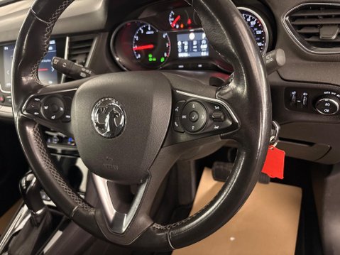 Vauxhall Grandland X 1.2 Turbo Sport Nav Auto Euro 6 (s/s) 5dr 26