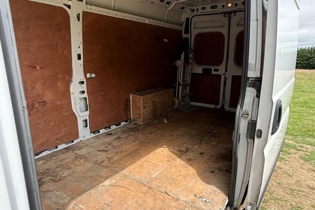 Peugeot Boxer BLUEHDI 435 L4H2 PROFESSIONAL P/V 29