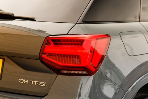 Audi Q2 TFSI S LINE BLACK EDITION 9