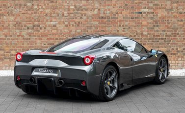 Ferrari 458 Speciale 7