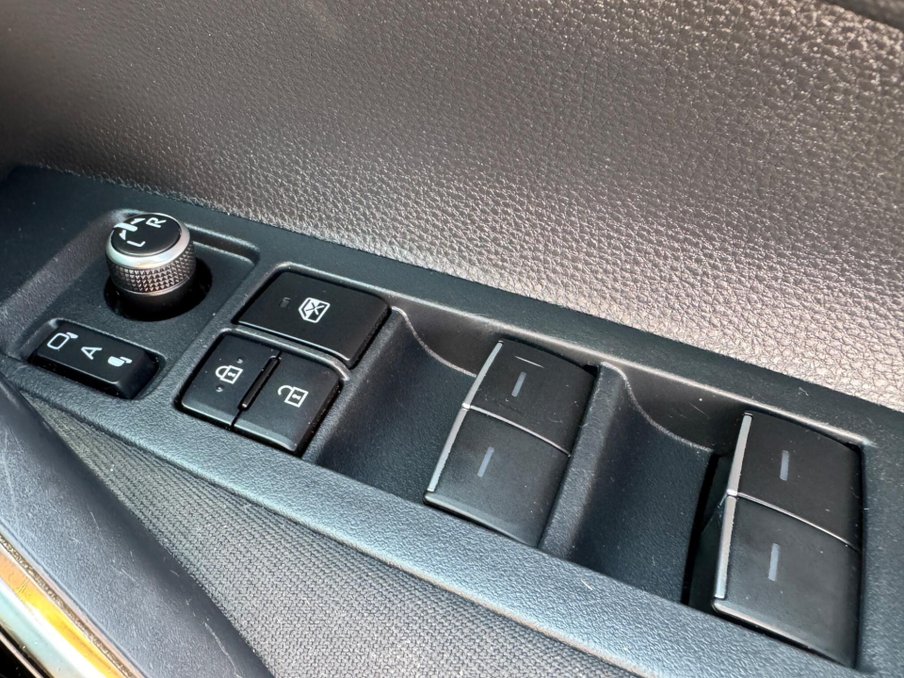 2021 Toyota Corolla — image 38