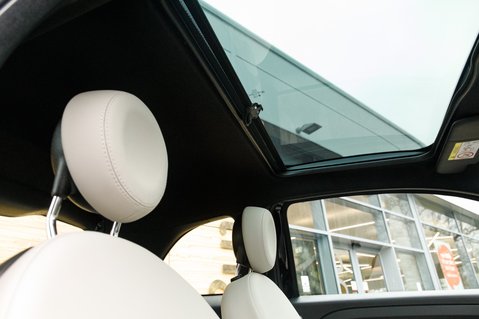 Fiat 500 DOLCEVITA PLUS MHEV 32