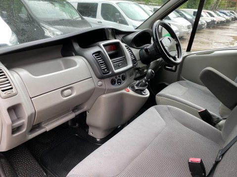 Vauxhall Vivaro 2.0 2900 CDTi Sportive Panel Van 4dr Diesel Manual FWD L3 (195 g/km, 113 bh 32