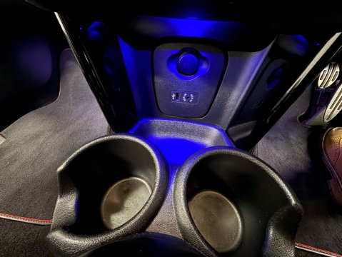 Mini Hatch 2.0 John Cooper Works 3dr 18