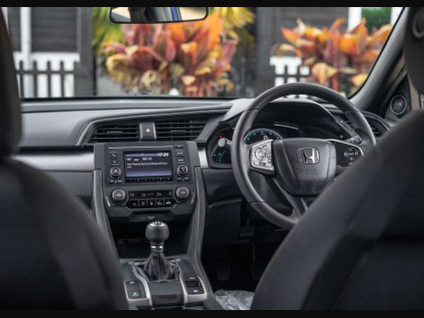 Honda Civic 1.0 Civic SE VTec 5dr 18
