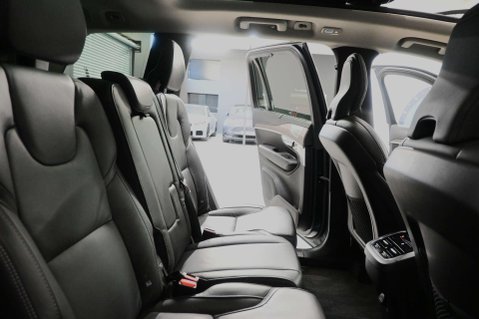 Volvo XC90 2.0 XC90 Ultimate B5 MHEV AWD Auto 4WD 5dr 51