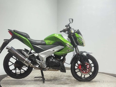 Kymco CK 2016 NON RUNNING PROJECT BIKE 125CC LEARNER SPARES OR REPAIR
