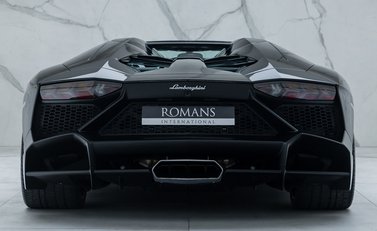 Lamborghini Aventador LP 720-4 50th Anniversary Roadster 11