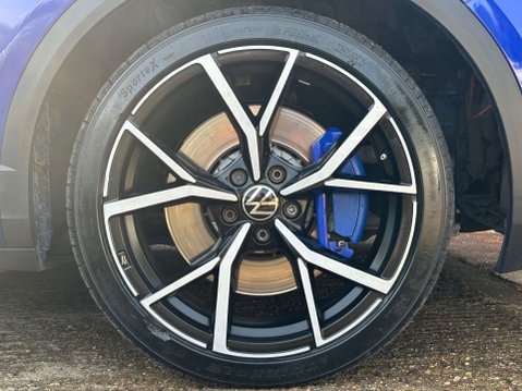 Volkswagen T-Roc 2.0 T-Roc R TSi 4Motion Semi-Auto 4WD 5dr 42