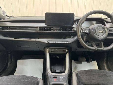 Jeep Avenger Avenger Longitude EV 5dr 70