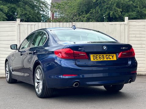 BMW 5 Series (Sold) 3.0 530d SE Saloon 4dr Diesel Auto xDrive Euro 6 (s/s) (265 ps) 8