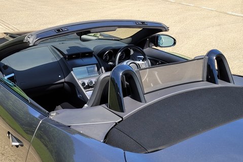Jaguar F-Type V6 R-DYNAMIC 25
