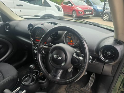 Mini Countryman COOPER SD 12