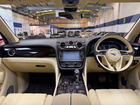 Bentley Bentayga 6.0 W12 SUV 5dr Petrol Auto 4WD Euro 6 (s/s) (608 ps) 2