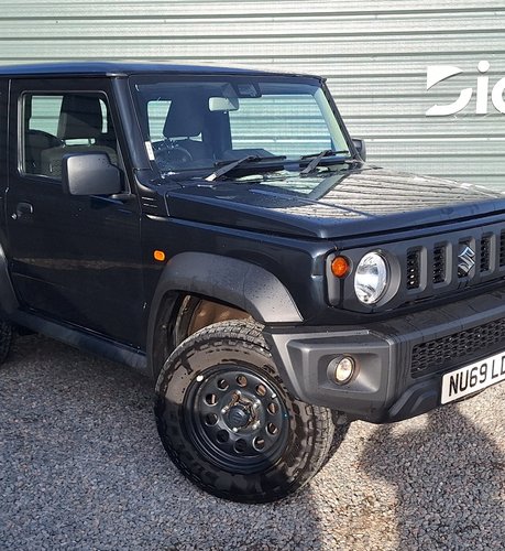 Suzuki Jimny SZ4