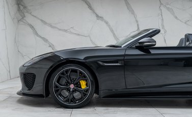 Jaguar F-Type PROJECT 7 37