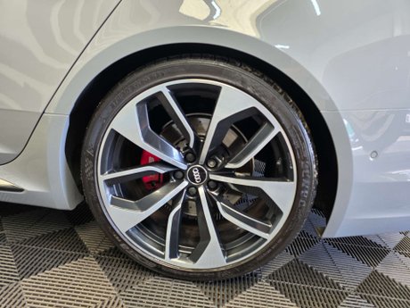 Audi RS4 2.9 TFSI V6 Estate 5dr Petrol Tiptronic quattro Euro 6 (s/s) (450 ps) 26
