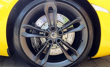 McLaren MP4-12C Spider 11