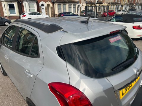 Vauxhall Mokka 1.4i Turbo Exclusiv Auto 2WD Euro 6 5dr 17