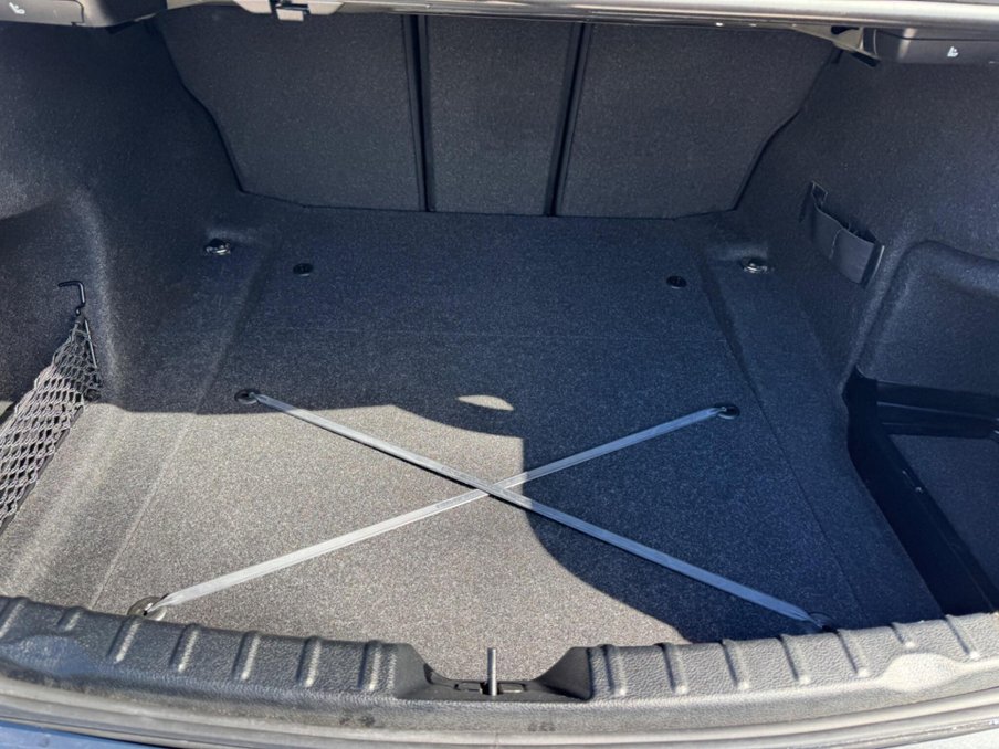 2015 BMW 3 Series — image 45