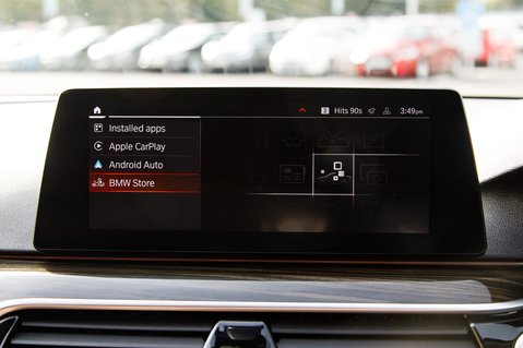 BMW 5 Series 520D XDRIVE SE TOURING 25