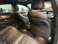 Mercedes-Benz CLS 2.0 CLS300d AMG Line (Premium Plus) Coupe 4dr Diesel G-Tronic Euro 6 (s/s) 45