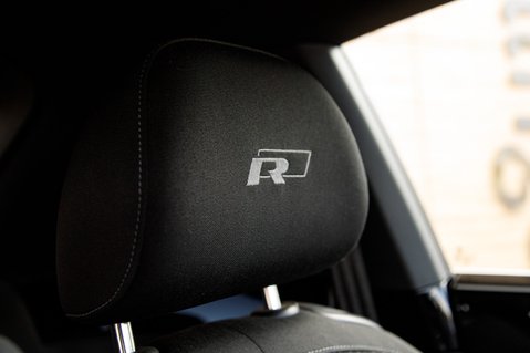 Volkswagen Beetle R LINE TDI BLUEMOTION TECHNOLOGY 26