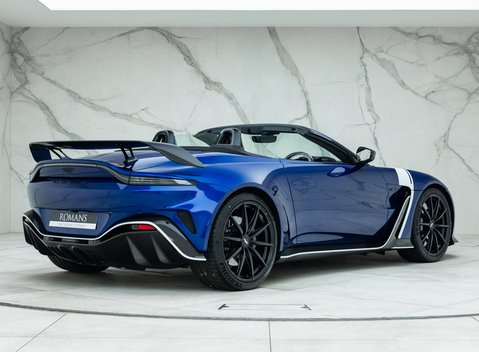 Aston Martin V12 Vantage Roadster 27
