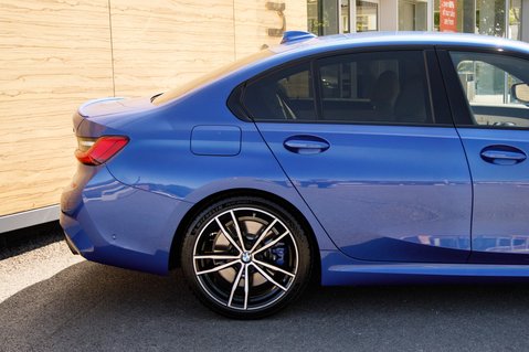 BMW 3 Series 320I M SPORT 7