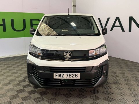 Vauxhall Vivaro 1.5 Vivaro F2900 Prime 5dr 39