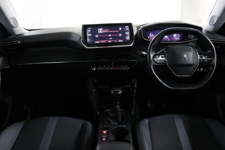 Peugeot 2008 PURETECH S/S ALLURE PREMIUM 41