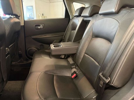 Nissan Qashqai 1.6 Tekna CVT 2WD Euro 5 5dr (AVM) 16
