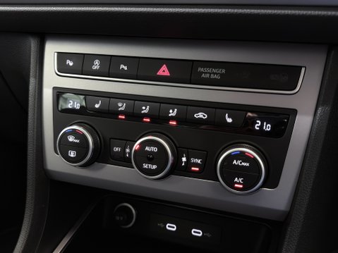 SEAT Ateca ECOTSI FR SPORT DSG 35