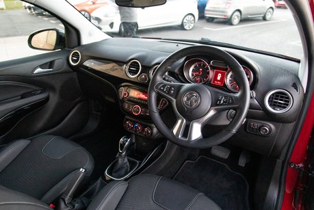 Vauxhall Adam GLAM