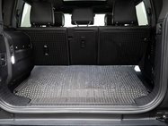 Land Rover Defender 2.0 P400e 15.4kWh X-Dynamic HSE SUV 5dr Petrol Plug-in Hybrid Auto 4WD Euro 45