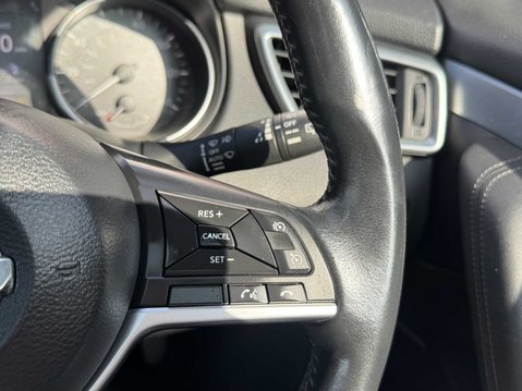 Nissan Qashqai TEKNA DCI 16